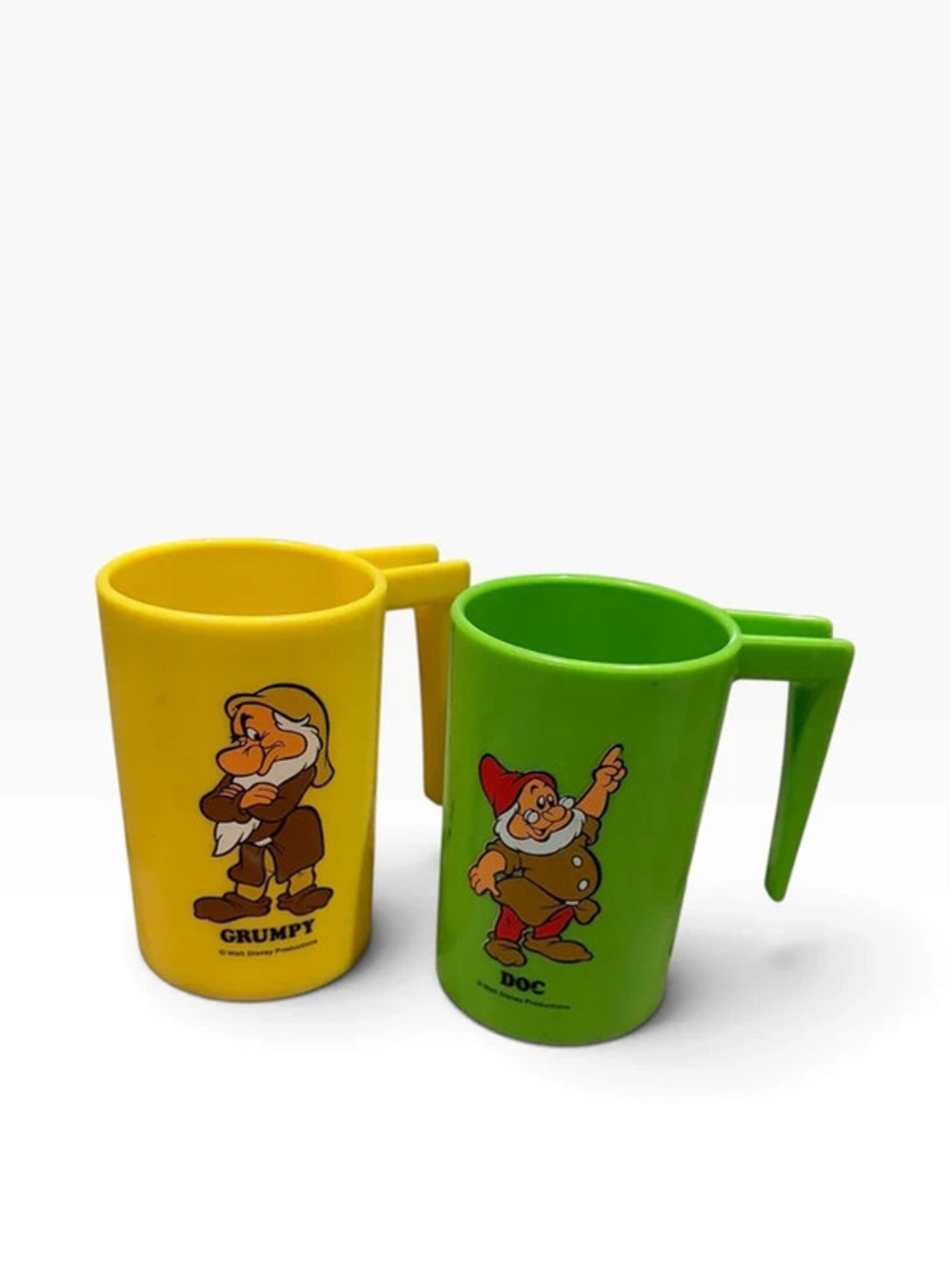 Vintage Disney Snow White Seven Dwarfs Grumpy & Doc Plastic Mugs Set of 2